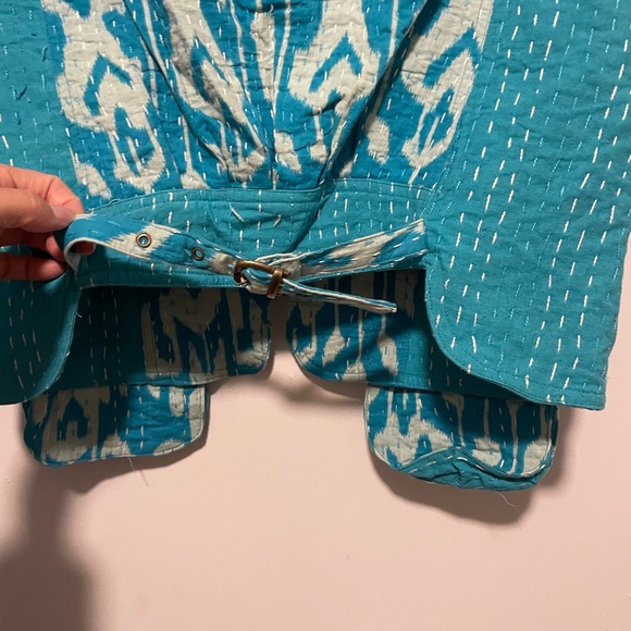Turquoise and White Patterned Ikat Vest - NWT - Picture 6 of 10